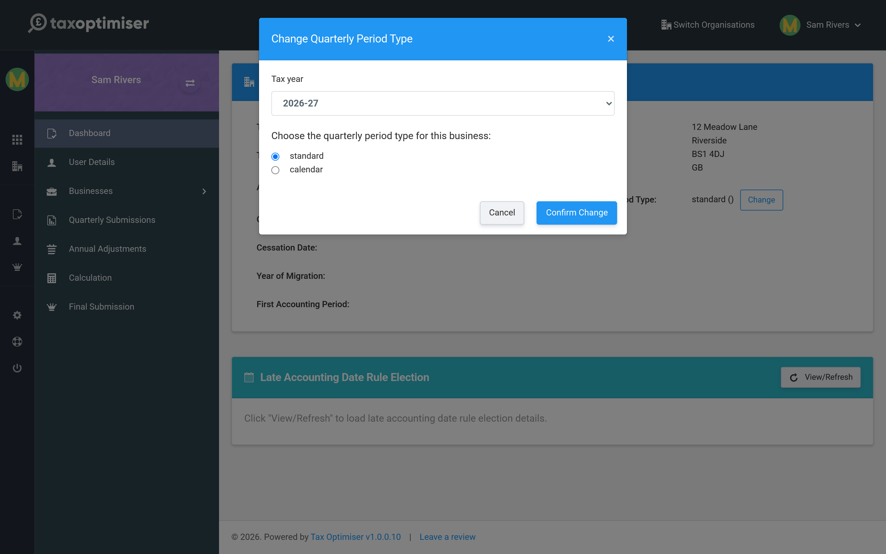 The Change Quarterly Period Type dialog offering standard or calendar quarters